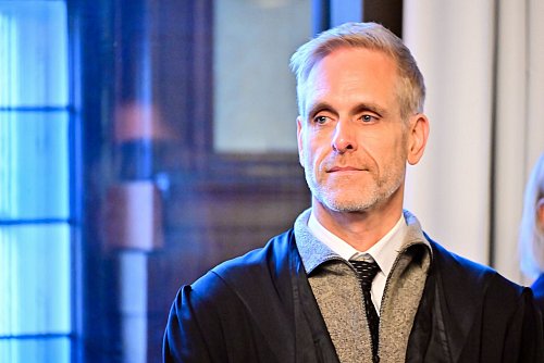 Das Opfer des Angriffs will nach Angaben seines Anwalts aussagen. - © Sebastian Christoph Gollnow/dpa