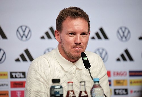 Bundestrainer Nagelsmann macht die Tür für Neulinge nicht zu, öffnet sie aber auch nicht besonders weit. - © Christian Charisius/dpa