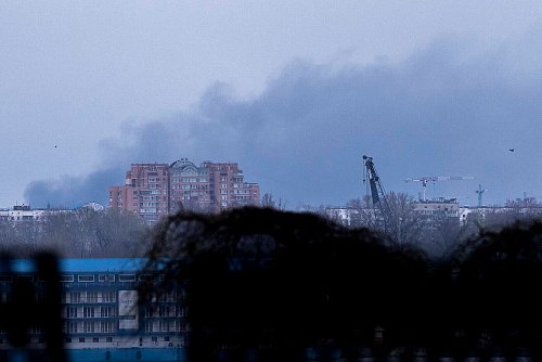 Immer wieder wird Kiew zum Ziel russischer Drohnen und Raketen. - © Andreas Stroh/ZUMA Press Wire/dpa