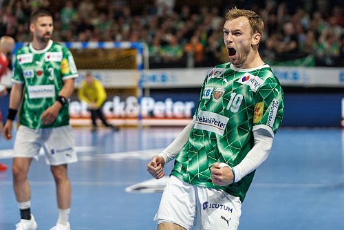 Welthandballer Mathias Gidsel will den Titel mit Berlin verteidigen. (Archivbild) - © Andreas Gora/dpa