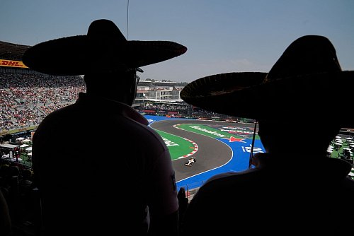 Der längst legendäre Streckenabschnitt im Foro Sol. - © Moises Castillo/AP/dpa