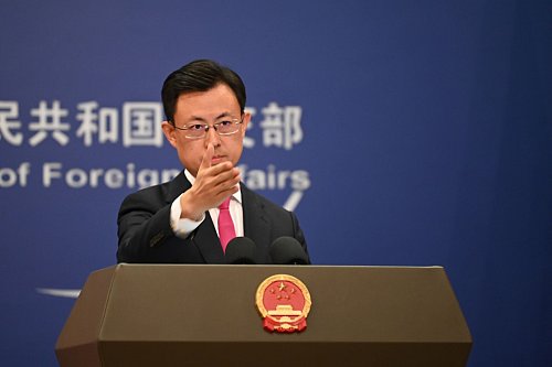 Der chinesische Außenamtssprecher Guo Jiakun kritisiert die deutsche Haltung zur Taiwan-Frage. - © Johannes Neudecker/dpa