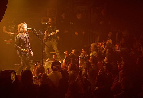 Knapp 200 Tickets waren laut Veranstalter für das Clubkonzert verkauft worden. - © Bernd Thissen/dpa