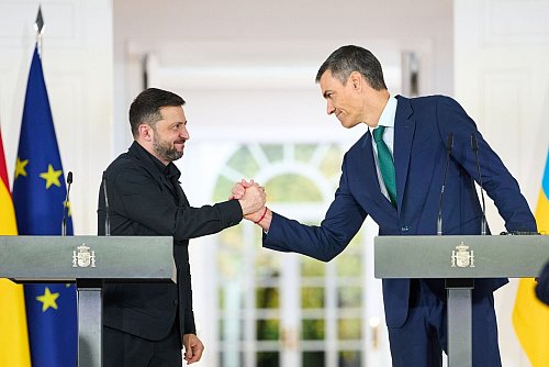 Es war der dritte Spanien-Besuch Selenskyjs seit Beginn des russischen Angriffskrieges. - © Bernat Armangue/AP/dpa