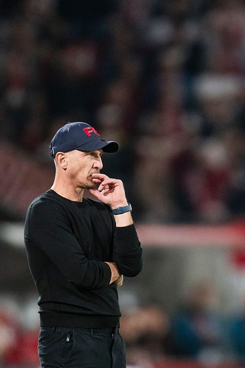 FC-Coach Struber - © Marius Becker/dpa