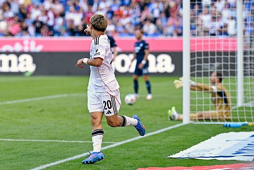 Traf zweimal für die Eintracht: Ritsu Doan. - © Uwe Anspach/dpa