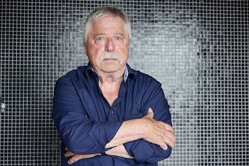 Die «Ermutigung» und andere Lieder von Wolf Biermann werden von 22 jüngeren Künstlern auf einem neuen Album gecovert. - © Georg Wendt/dpa