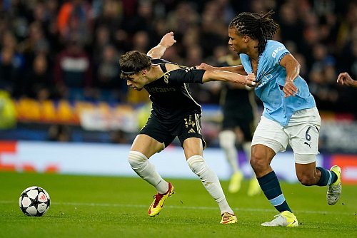 Manchester City gewinnt gegen Spart Prag in der Champions League. - © Dave Thompson/AP