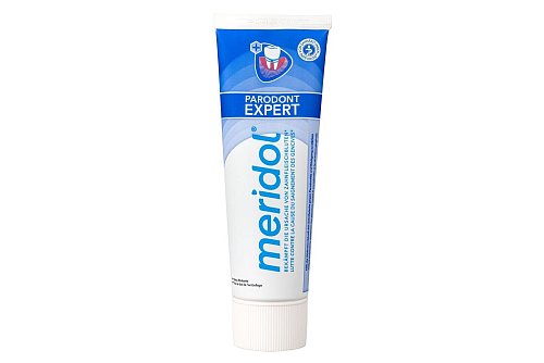 Ebenfalls nur knapp hinter dem Testsieger auf Rang 2: die Zahncreme «Parodont Expert» von Meridol (Note: 1,4). - © Thomas Voßbeck/Stiftung Warentest/dpa-tmn