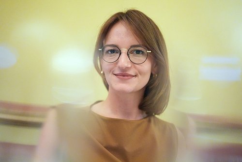 Jehona Kicaj ist für ihren Roman «ë» nominiert (Archivbild). - © Marcus Brandt/dpa