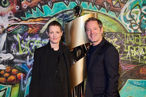 Das neue Präsidenten-Duo der Deutschen Filmakademie, Vicky Krieps und Florian Gallenberger. (Archivbild) - © Annette Riedl/dpa