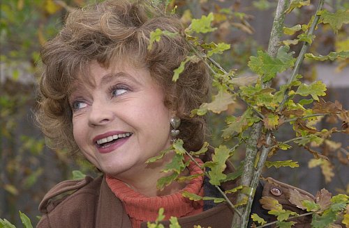 Die britische Schauspielerin Prunella Scales war in ihrer Heimat auch als Umweltschützerin bekannt. (Archivbild von 2001) - © Johnny Green/PA Wire/dpa