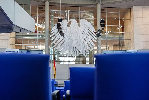 Am Ende hat der Bundestag bei den Details mitzureden. (Archiv) - © Michael Kappeler/dpa