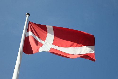 In Dänemark kam es zu einem Zugunfall. (Symbolbild) - © Steffen Trumpf/dpa