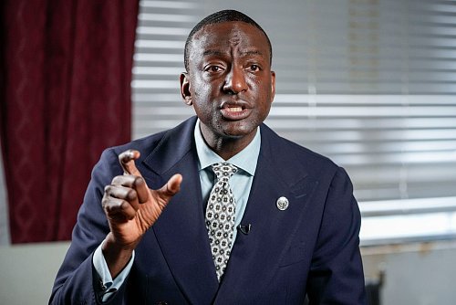 Das New Yorker Stadtratsmitglied Yusef Salaam gehört zu den entlasteten Fünf und verklagt Donald Trump wegen Verleumdung. (Archivbild) - © Mary Altaffer/AP/dpa