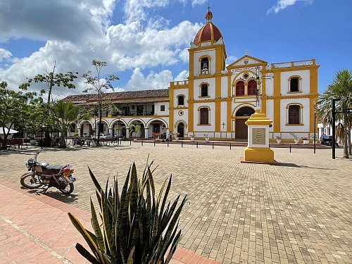 In Mompox (auch: Santa Cruz de Mompós) ist viel von der spanischen Kolonialarchitektur erhalten geblieben. - © Manuel Meyer/dpa-tmn