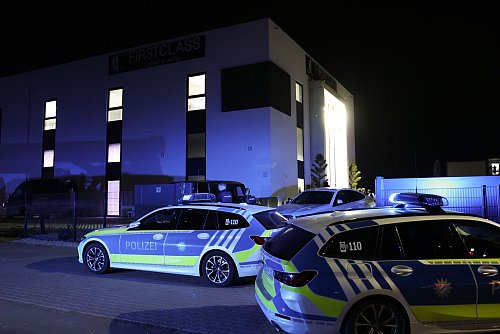 Hinweise auf die Identität des mutmaßlichen Täters gab es laut Polizei bereits am Sonntag. - © ---/dpa