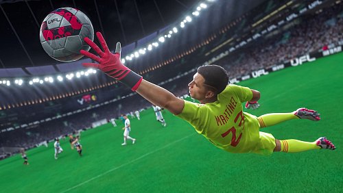 Macht sich lang in «UFL»: Argentiniens Nationalkeeper Emiliano Martínez. - © Strikerz Inc./dpa-tmn