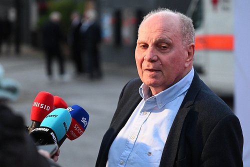 Matthäus wirft ihm vor, auf etwas zu reagieren, was er gar nicht gesagt habe. - © Felix Hörhager/dpa