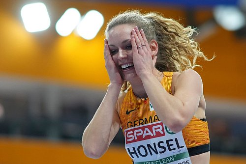 Hochspringerin Christina Honsel verpasste EM-Bronze knapp. - © Peter Dejong/AP/dpa