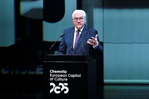 Der Bundespräsident hat dazu aufgerufen, die Region Chemnitz zu entdecken. - © Annegret Hilse/Reuters/Pool/dpa