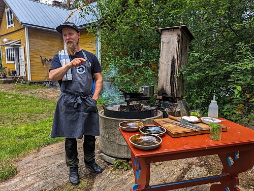 Ilkka Arvola ist einer der Stars der finnischen Gastronomie-Szene. - © Francoise Hauser/dpa-tmn