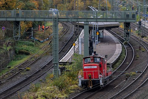 Auch der Bahnhof Haan-Gruiten soll modernisiert werden. Seit Jahren hat er die Qualitätsstufe «nicht tolerierbar». (Archivbild) - © Rolf Vennenbernd/dpa