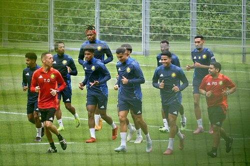 Reisten wegen des Wetters frühzeitig aus Saalfelden ab: Ronaldo und sein Club Al-Nassr. - © Franz Neumayr/APA/dpa