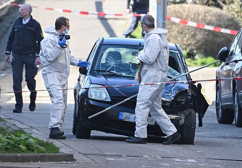 Die Anklage gegen einen Deutschen aus Ludwigshafen lautet auf Mord und versuchten Mord. (Archivbild) - © Boris Roessler/dpa