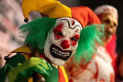 Die Halloween-Nacht lief in NRW vielerorts vergleichweise ruhig ab. (Symbolbild) - © Christoph Reichwein/dpa