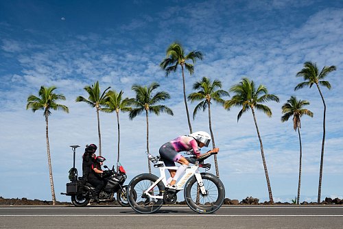 Für die Schönheit der Insel blieb den Athletinnen keine Zeit. - © BEAUTIFUL SPORTS/Hilger/BEAUTIFUL SPORTS/dpa