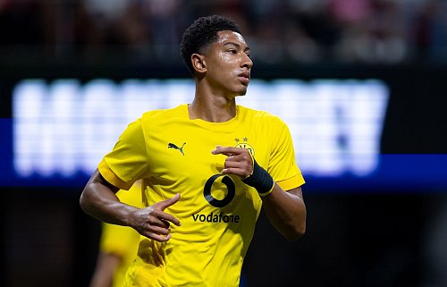 Wandelt beim BVB in den Spuren seines großen Bruders, will aber seine eigene Geschichte schreiben: Jobe Bellingham. - © Sven Hoppe/dpa