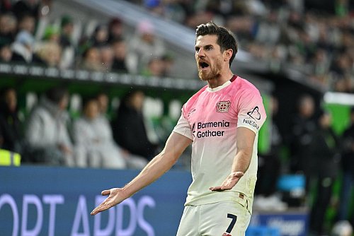 Darf derzeit in der Champions League nur zuschauen: Jonas Hofmann. - © Swen Pförtner/dpa