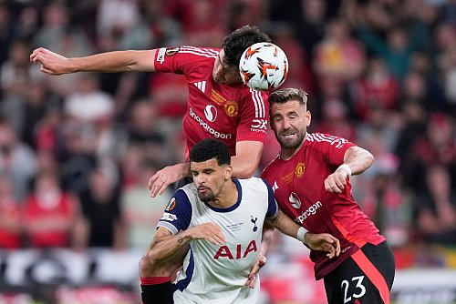 Es war ein hart umkämpftes Europa-League-Finale. - © Jose Breton/AP/dpa