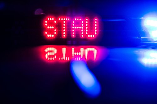 Auf den Autobahnen war es sehr voll. (Symbolbild) - © Robert Michael/dpa