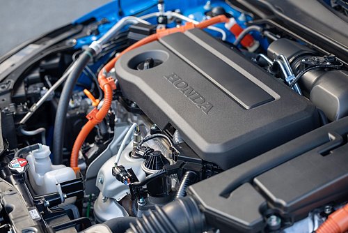 Modernes Kraftwerk mit moderater Leistung: Der Verbrenner wird von zwei E-Motoren unterstützt und kommt auf insgesamt 135 kW/184 PS. - © Manuel Portugal/Honda/dpa-tmn