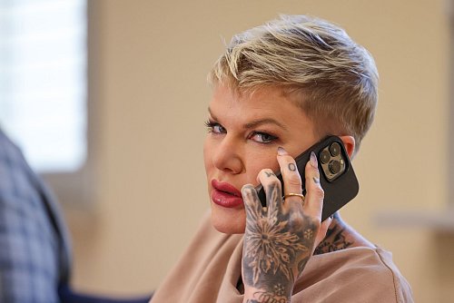 Melanie Müller steht 2024 vor Gericht - und fast täglich am Ballermann auf der Bühne. (Archivbild) - © Jan Woitas/dpa