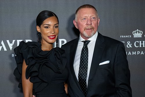 Boris Becker und seine Frau Lilian de Carvalho Monteiro bei einem öffentlichen Termin - © Christophe Gateau/dpa