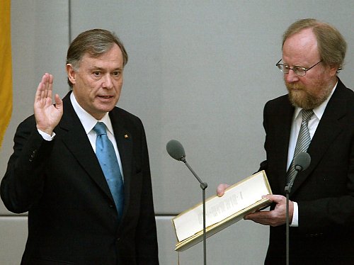 Zum ersten Mal wurde Köhler 2004 zum Bundespräsidenten gewählt. (Archivbild) - © Wolfgang Kumm/dpa