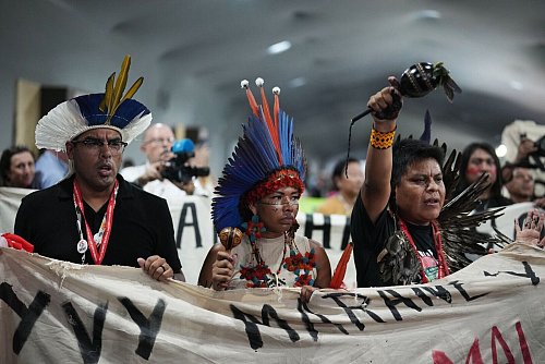 Der Klimagipfel war von Protesten Indigener begleitet worden. - © Andre Penner/AP/dpa