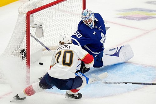 Sechs Treffer erzielten die Panthers beim Sieg gegen die Maple Leafs. - © Frank Gunn/The Canadian Press via AP/dpa