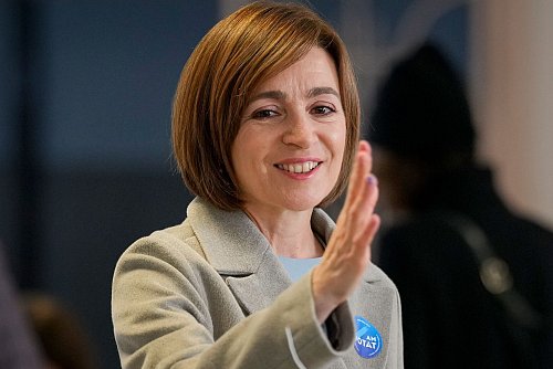 Die moldauische Präsidentin Maia Sandu will in ihrer zweiten Amtszeit den EU-Kurs des verarmten Agrarlandes fortsetzen. - © Vadim Ghirda/AP/dpa