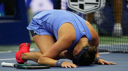 Amanda Anisimova wurde nach ihrem Halbfinaleinzug emotional. - © Wu Xiaoling/XinHua/dpa