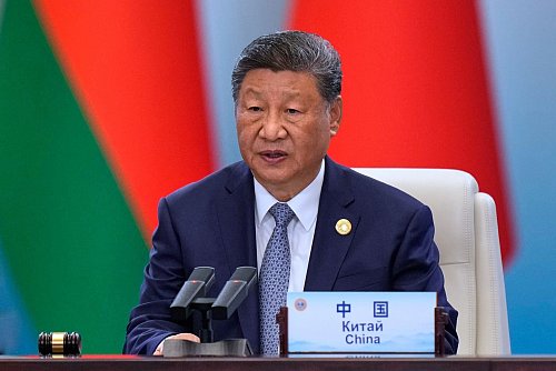 Chinas Präsident Xi will die SOZ mit dem Gipfel als Einheit gegen den Westen präsentieren. - © Suo Takekuma/Pool Kyodo News/AP/dpa