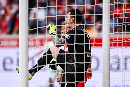 Kevin Müller kehrte nach auskurierter Gehirnerschütterung in die Startelf zurück. - © Harry Langer/dpa