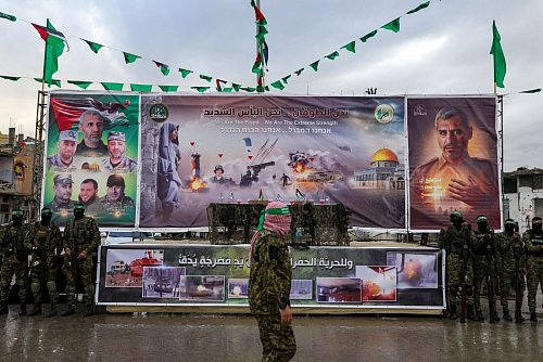 Ort der Geisel-Übergabe in Rafah. - © Jehad Alshrafi/AP/dpa