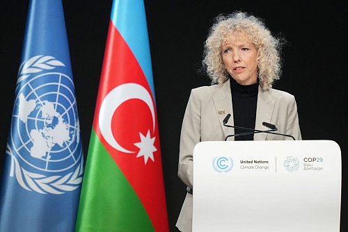 Sprach als Vertreterin der kranken Außenministerin: Staatssekretärin Morgan. - © Sergei Grits/AP