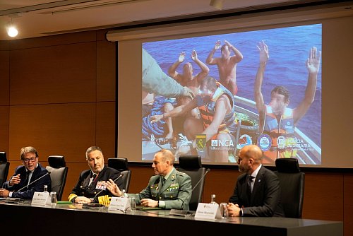 Ein erster großer Schlag gegen die Narco-Subs war im März gelungen. (Archivbild) - © Armando Franca/AP/dpa