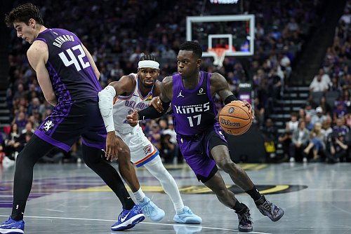 Dennis Schröder traf gegen die Thunder keinen einzigen Wurf aus dem Feld. - © Sara Nevis/AP/dpa