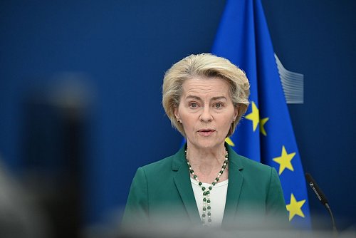 Schlappe für von der Leyen vor Gericht (Archivbild). - © Anna Ross/dpa
